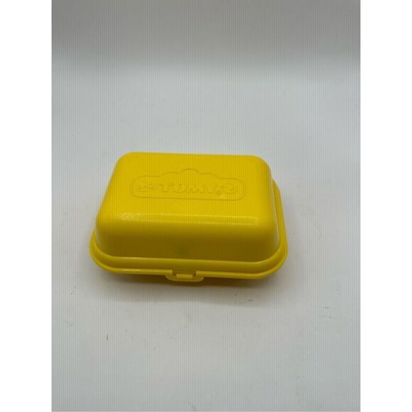 1993 Vintage Tomy Hide n Squeak Eggs Sorting Learning Toy - Picture 2 of 9